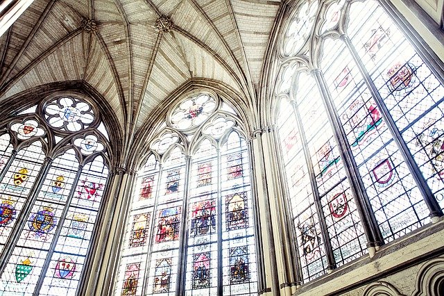 vaulted ceiling